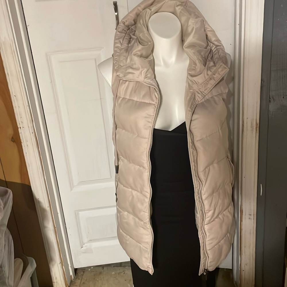 Giovanni women's vest size M